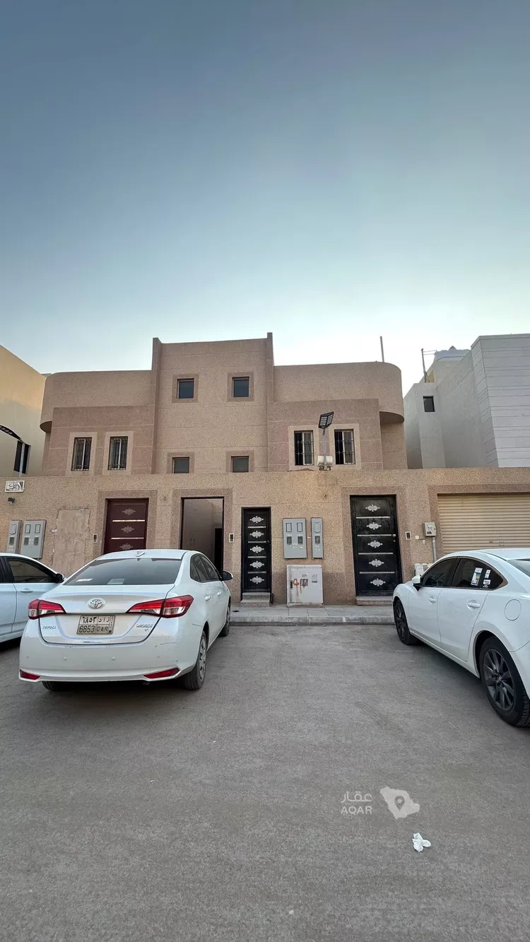 فيلا للبيع في شارع أحمد بن أبي الفتح, حي العارض, مدينة الرياض, منطقة الرياض