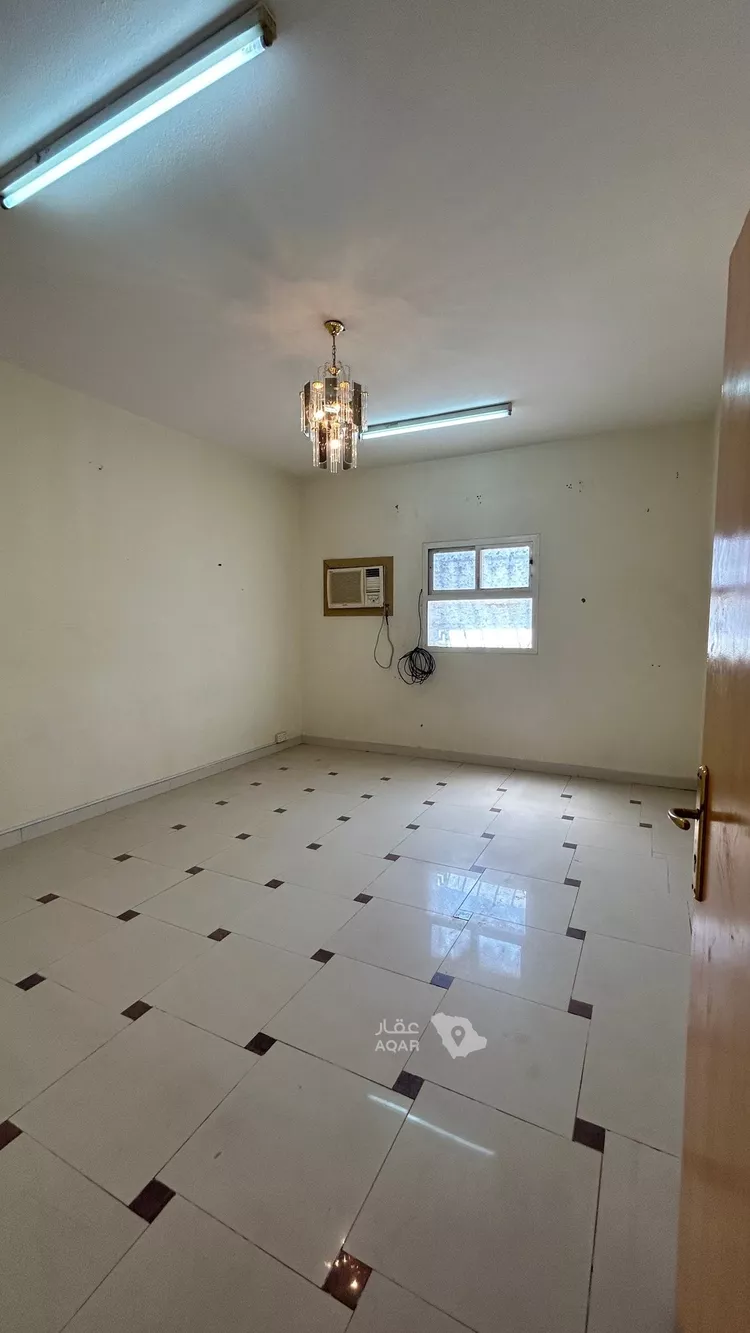شقة للإيجار في شارع ابن الحوازي, حي إشبيلية, مدينة الرياض, منطقة الرياض 7
