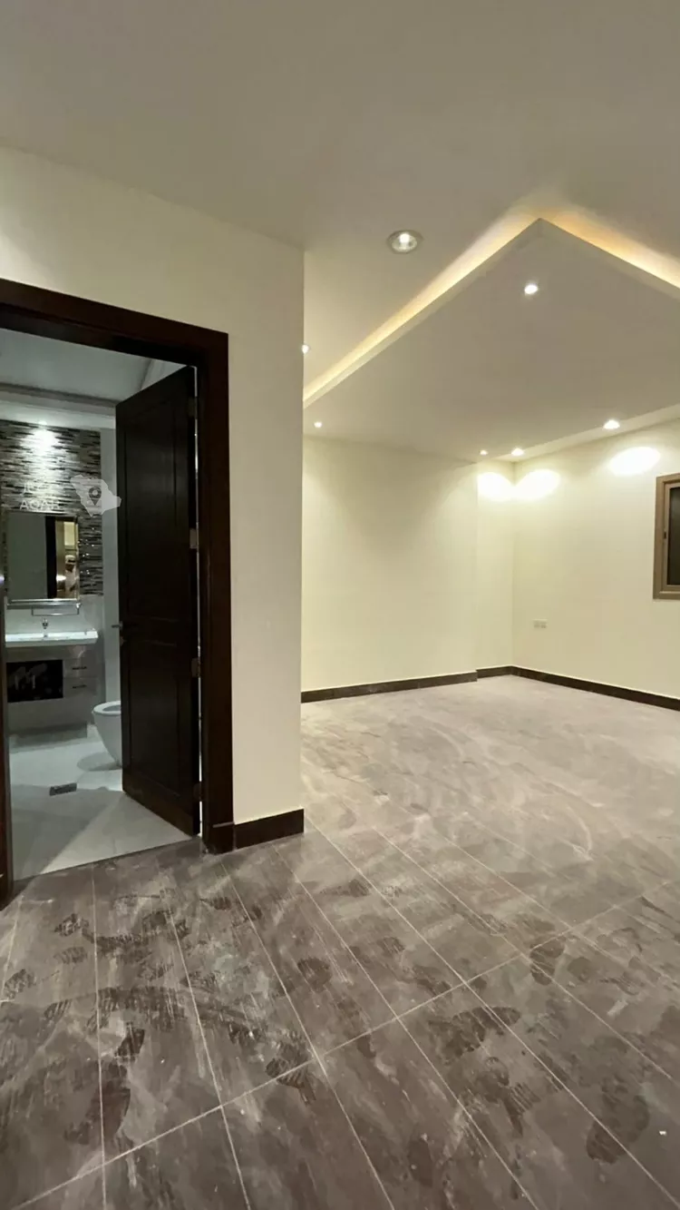 Floor for Rent in Riyadh An Narjis 13