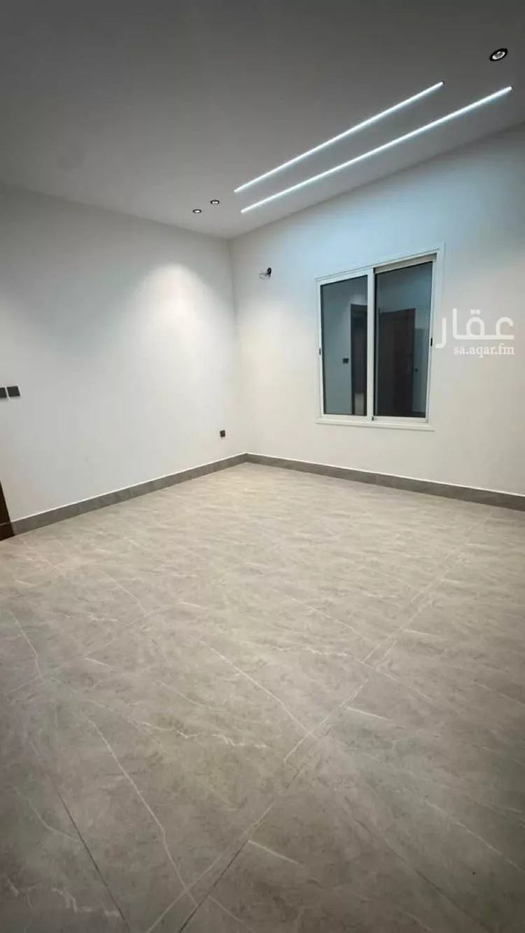 شقة للبيع في شارع شرحبيل بن أوس, حي ضاحية الملك فهد, مدينة الدمام, المنطقة الشرقية 5