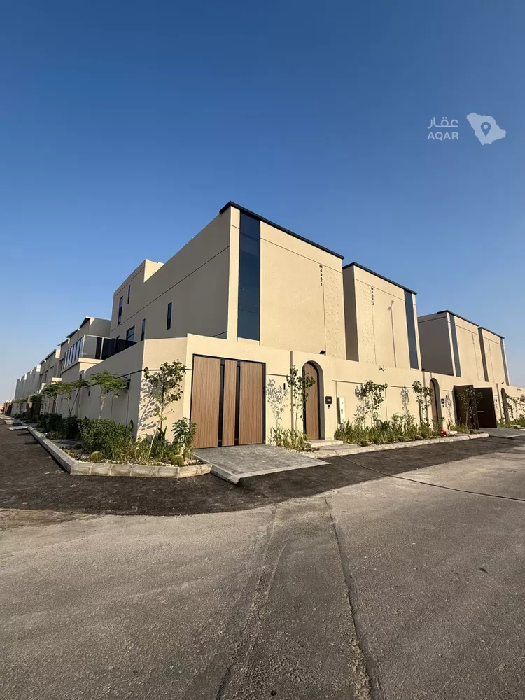 Villa for Sale in Al Hofuf Jonob Mansobi Al Taleem صورة 3