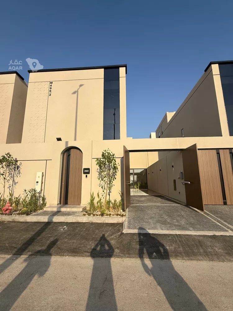 Villa for Sale in Al Hofuf Jonob Mansobi Al Taleem صورة 2