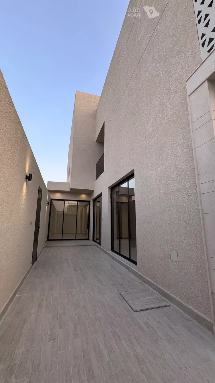 فيلا للبيع في شارع ابن رشيق المسيلي, حي الخليج, مدينة الرياض, منطقة الرياض 3