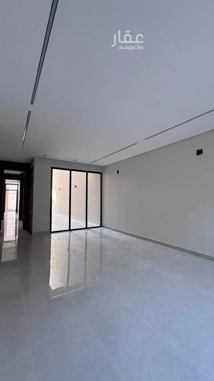 Villa for Sale in Riyadh Al Khaleej 7