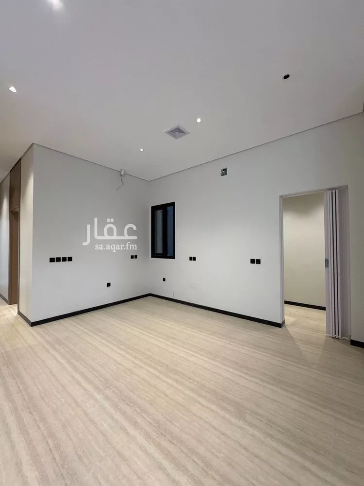 دور للبيع في شارع الطوق, حي الإزدهار, مدينة الرياض, منطقة الرياض 9