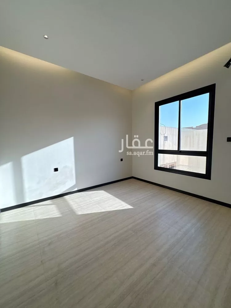 دور للبيع في شارع الطوق, حي الإزدهار, مدينة الرياض, منطقة الرياض 15