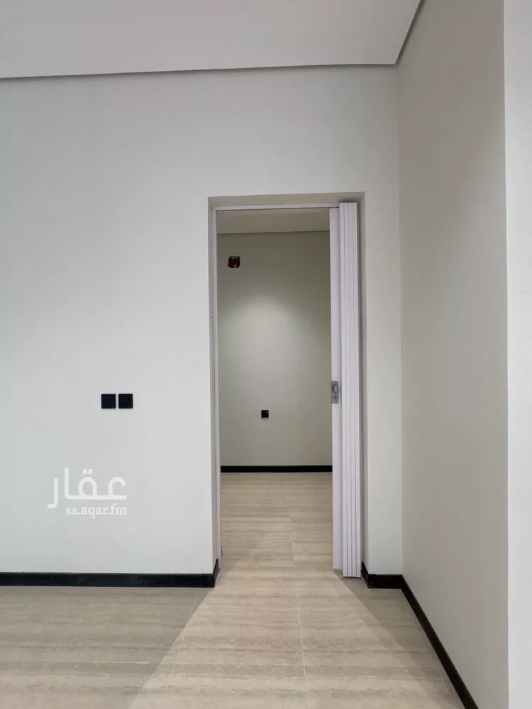 دور للبيع في شارع الطوق, حي الإزدهار, مدينة الرياض, منطقة الرياض 12