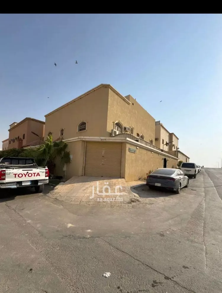 فيلا للبيع في شارع القادسي, حي العزيزية, مدينة الرياض, منطقة الرياض