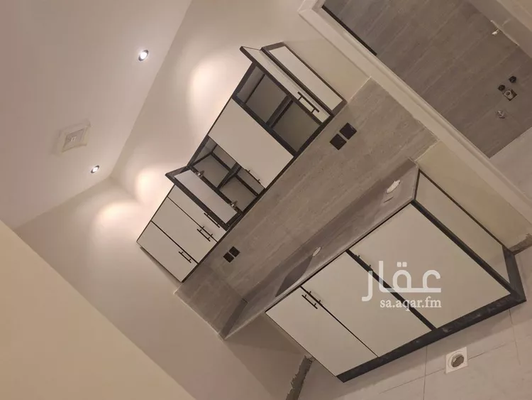 شقة للإيجار في شارع ابن مهنا, حي الروضة, مدينة الرياض, منطقة الرياض 14