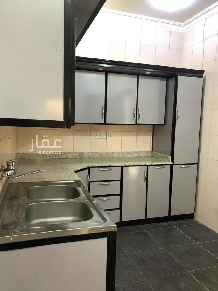 Apartment for Rent in Riyadh Al Malqa 6