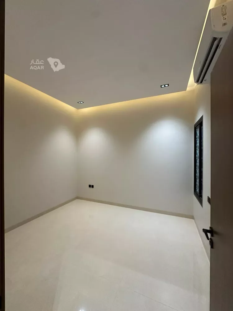 Floor for Rent in Riyadh Al Arid 6