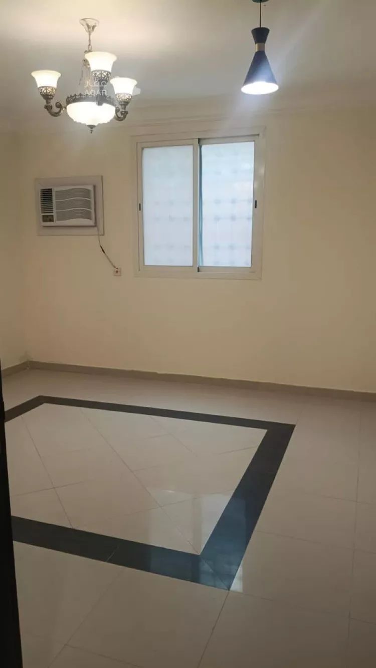 شقة للإيجار في شارع شبه الجزيرة, حي السعادة, مدينة الرياض, منطقة الرياض 4