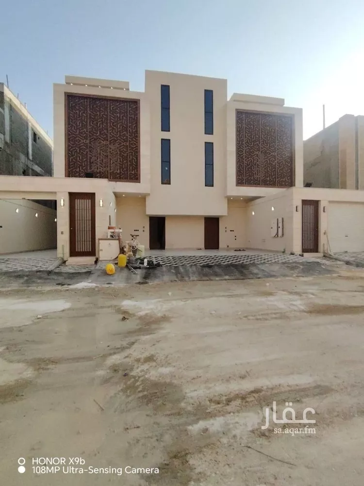 Floor for Sale in Riyadh Tuwaiq