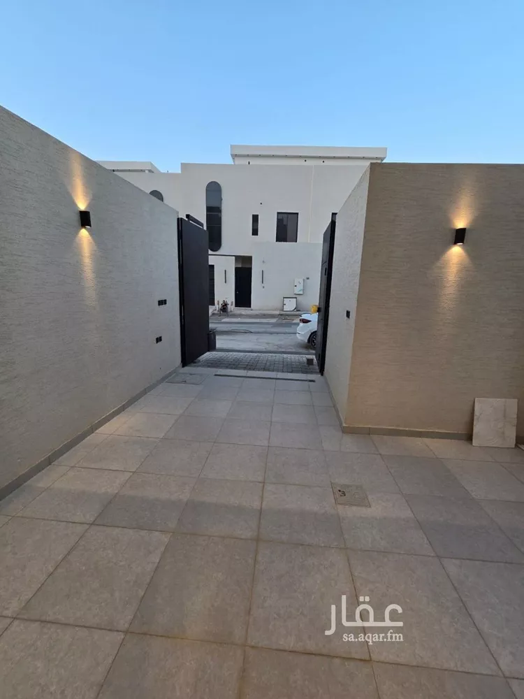 دور للبيع في شارع إسماعيل القيسي, حي عكاظ, مدينة الرياض, منطقة الرياض صورة 5