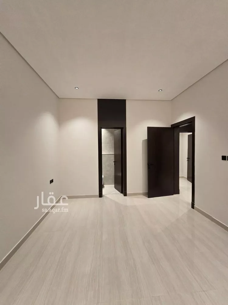 دور للبيع في شارع إسماعيل القيسي, حي عكاظ, مدينة الرياض, منطقة الرياض 16