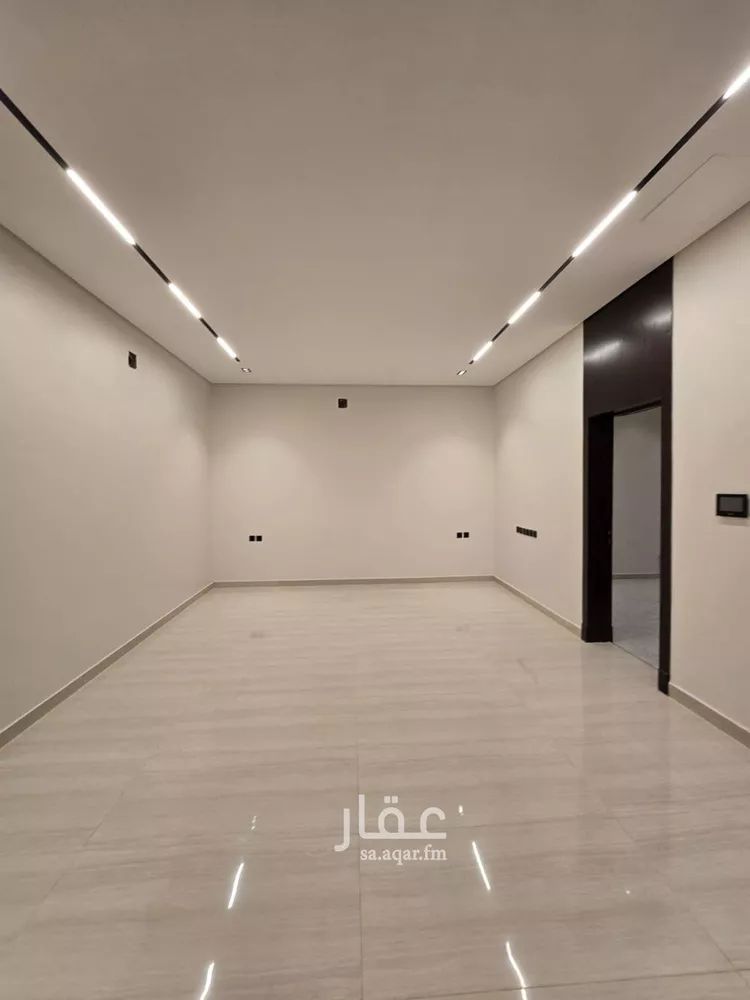 دور للبيع في شارع إسماعيل القيسي, حي عكاظ, مدينة الرياض, منطقة الرياض 12