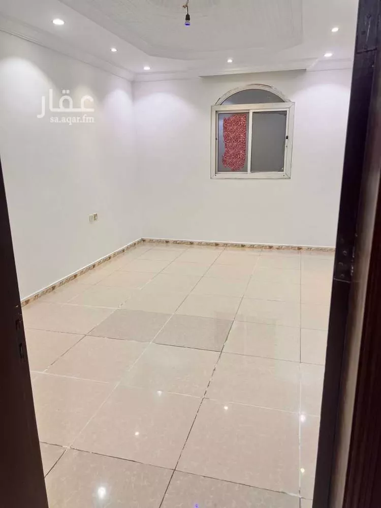 شقة للإيجار في شارع هارون بن موسى ، حي السنابل ، جدة ، جدة
