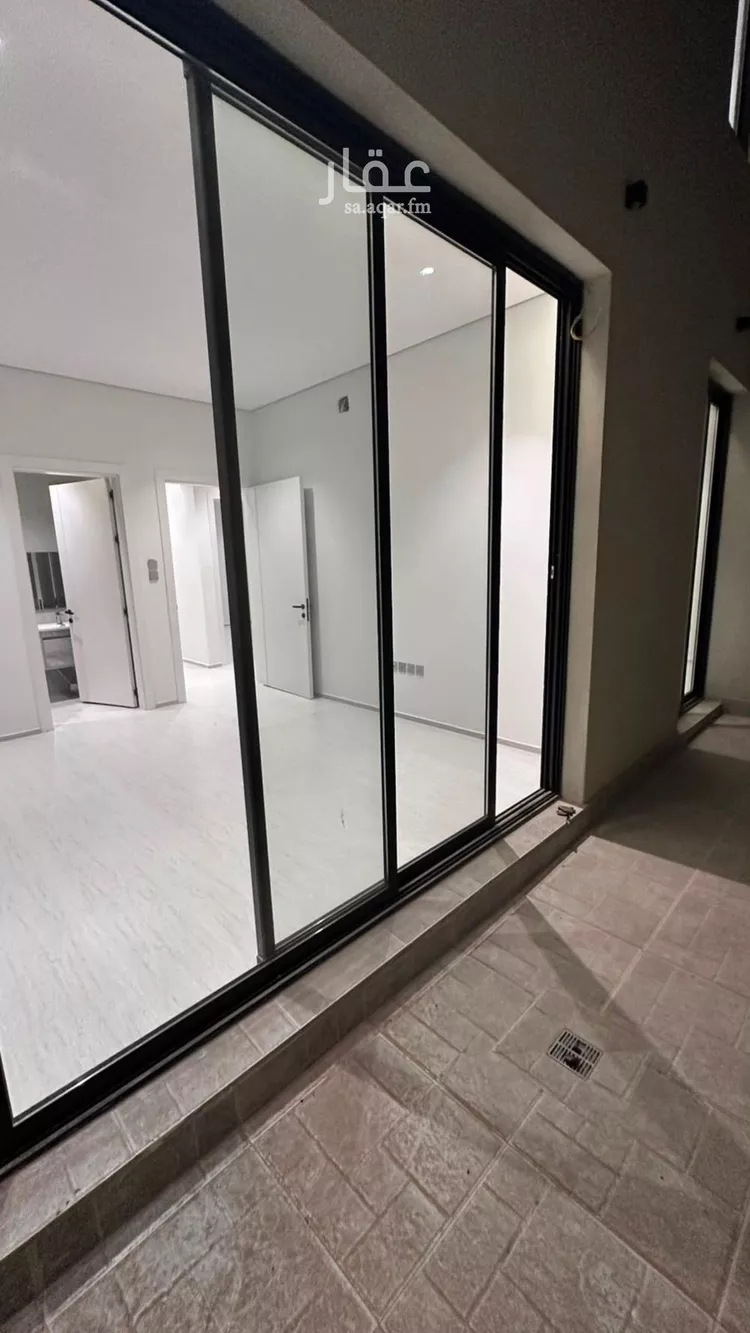 Floor for Sale in Riyadh Al Arid 14