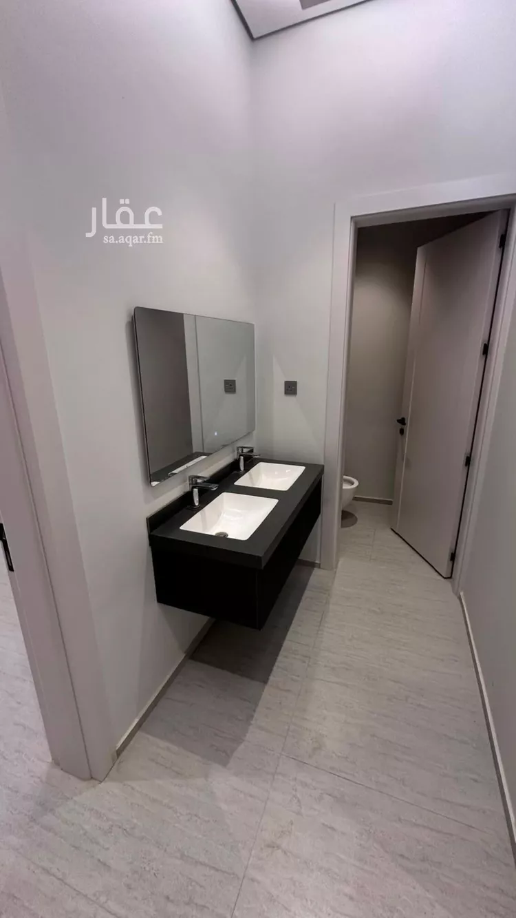 Floor for Sale in Riyadh Al Arid 13