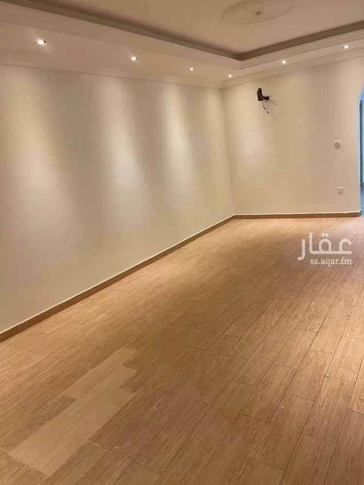 شقة للإيجار في شارع خفاف بن مالك بن عبد يغوث, حي الصواري, مدينة جدة, منطقة مكة المكرمة 13