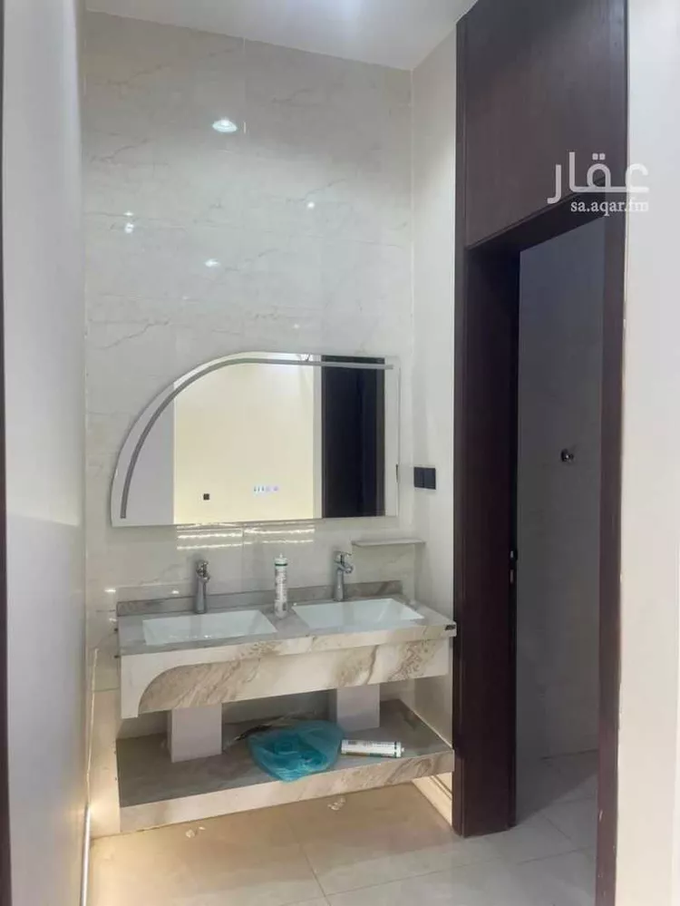فيلا للبيع في شارع الروشة, حي الياقوت, مدينة جدة, منطقة مكة المكرمة