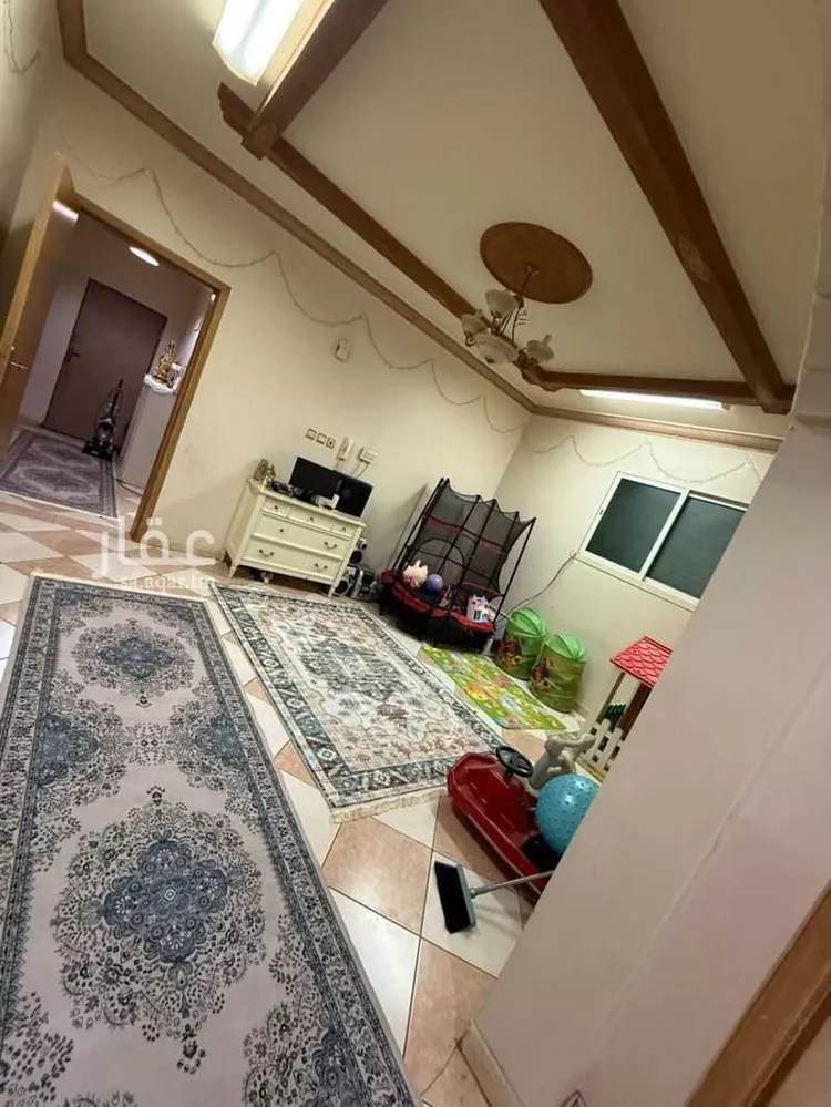 شقة للبيع في شارع عبدالله السلمي, حي السعادة, مدينة الرياض, منطقة الرياض صورة 2