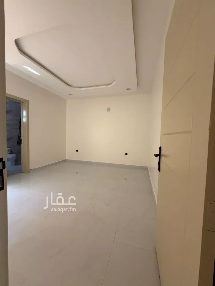 فيلا للبيع في شارع عبدالواحد البقال, حي الدار البيضاء, مدينة الرياض, منطقة الرياض 8