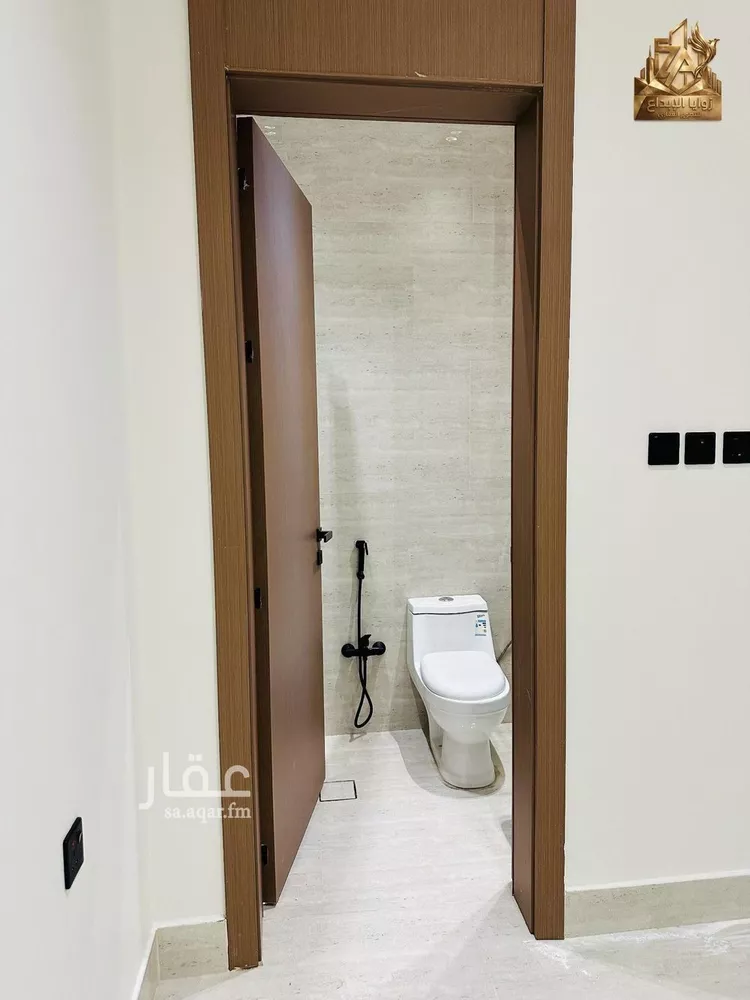 دور للبيع في شارع عبدالرحمن بن خضير, حي طويق, مدينة الرياض, منطقة الرياض 12