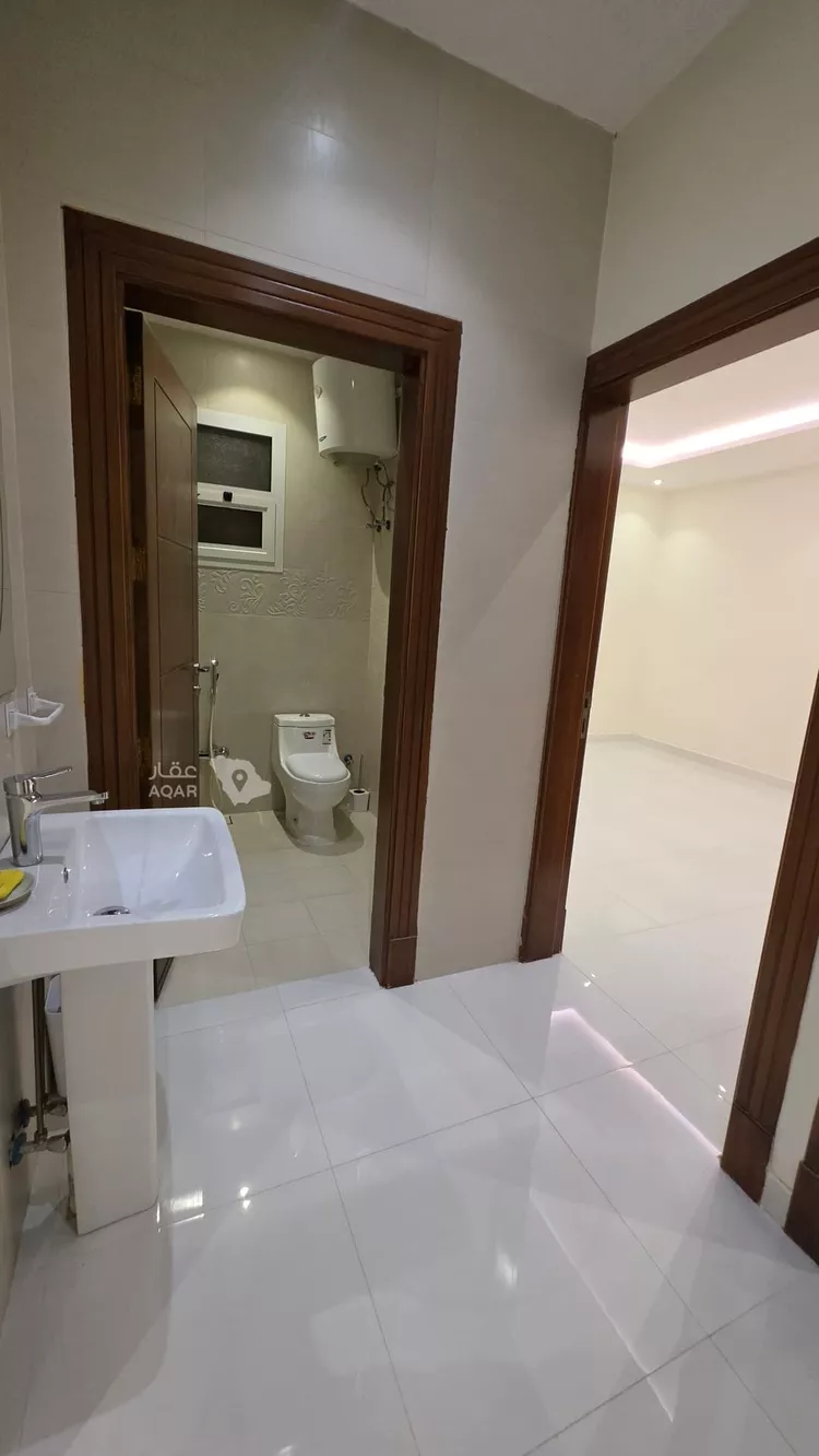 شقة للإيجار في شارع الفضيلة, حي عرقة, مدينة الرياض, منطقة الرياض 5