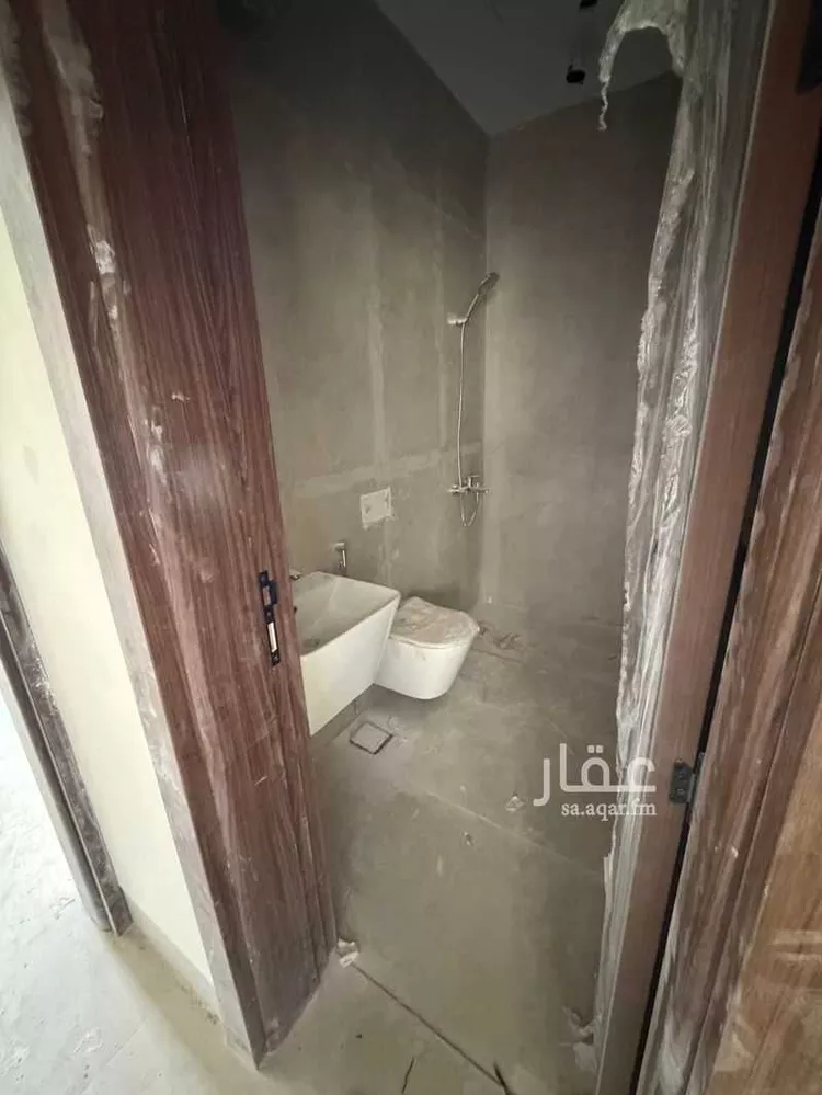 مجمع للإيجار في شارع ابن أبي معاوية الأنصاري, حي الجرادية, مدينة الرياض, منطقة الرياض 6