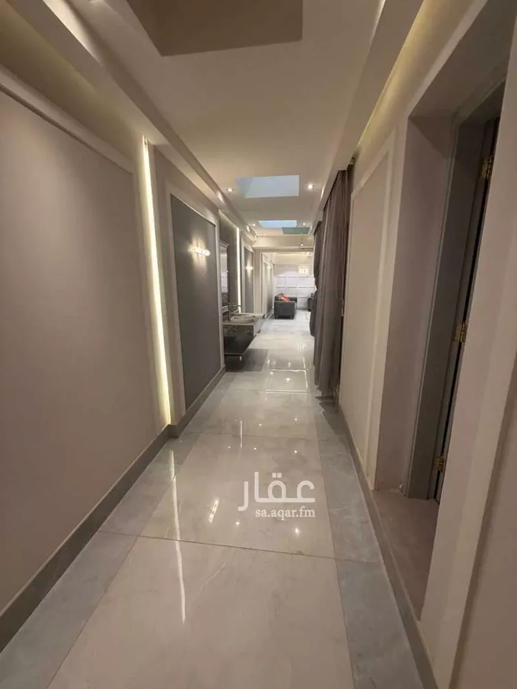 فيلا للبيع في شارع محمد الضرير, حي المرسلات, مدينة الرياض, منطقة الرياض 18