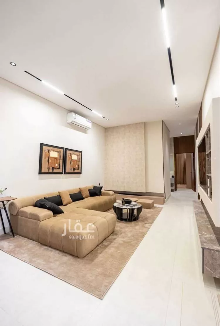 فيلا للبيع في شارع الصفار الذهبي, حي عكاظ, مدينة الرياض, منطقة الرياض صورة 5
