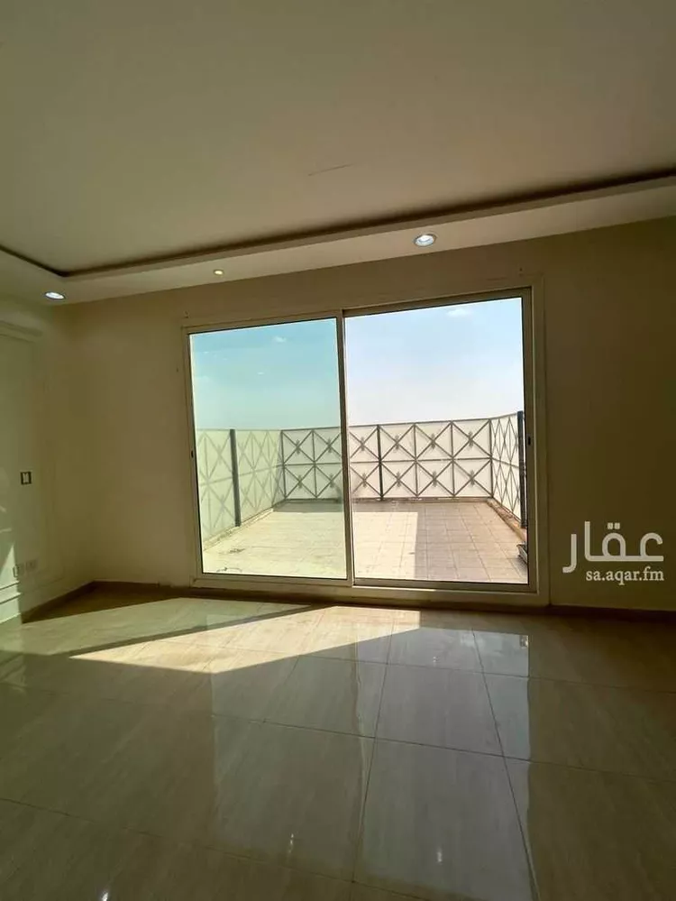 Floor for Rent in Riyadh Dhahrat Namar