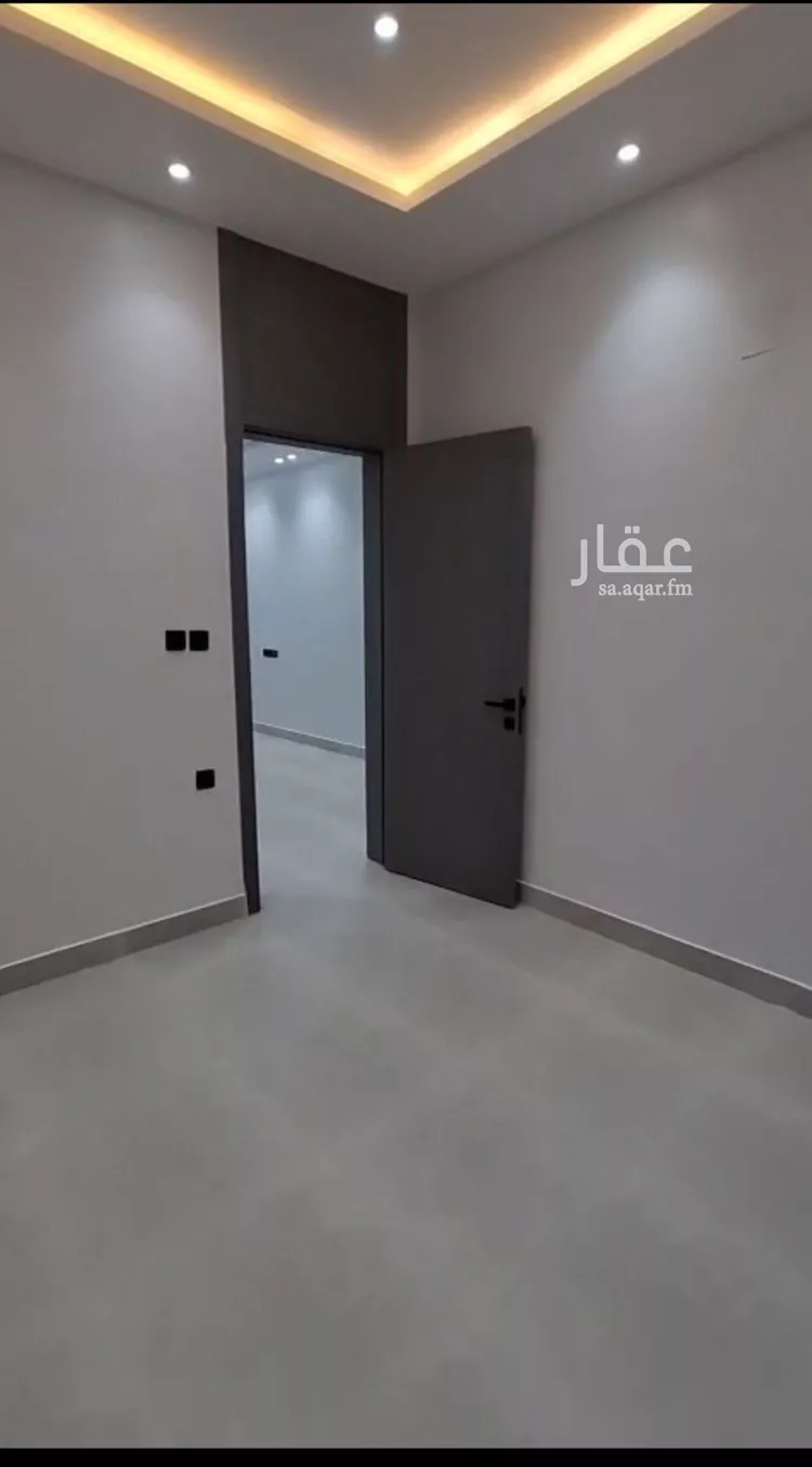 دور للبيع في شارع محمد بن شيبة, حي طويق, مدينة الرياض, منطقة الرياض صورة 4