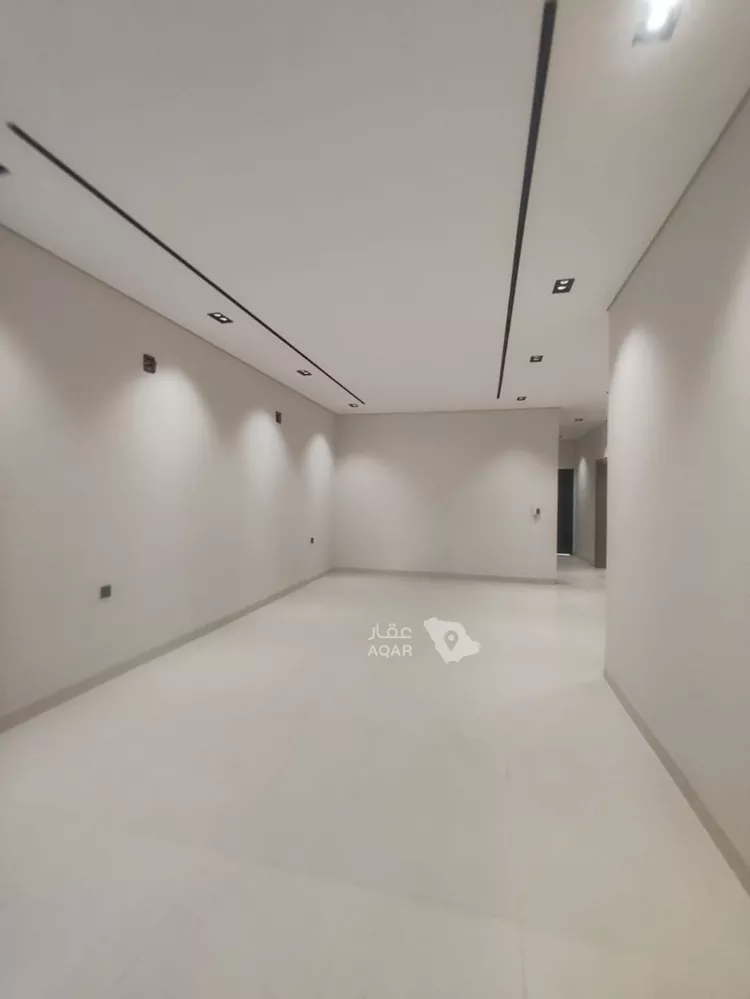 Floor for Sale in Riyadh Sultanah 15