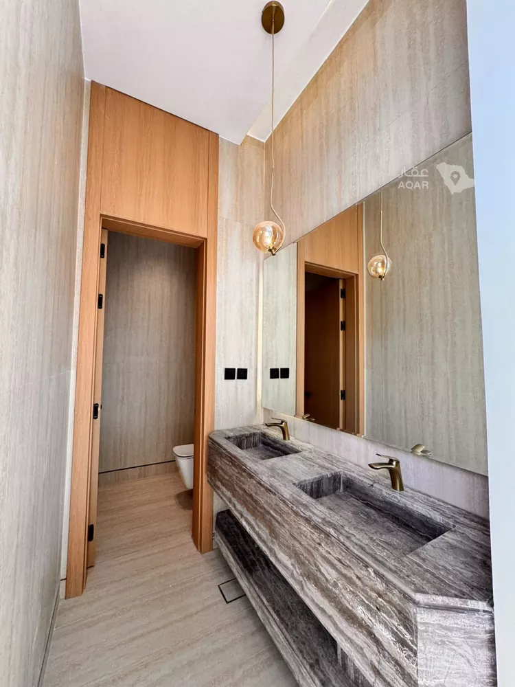 دور للبيع في شارع عبدالعزيز بن حمد التميمي, حي القيروان, مدينة الرياض, منطقة الرياض 10