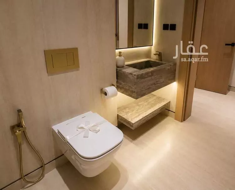 فيلا للبيع في شارع ابن أبي حكيم, حي المصيف, مدينة الرياض, منطقة الرياض صورة 3
