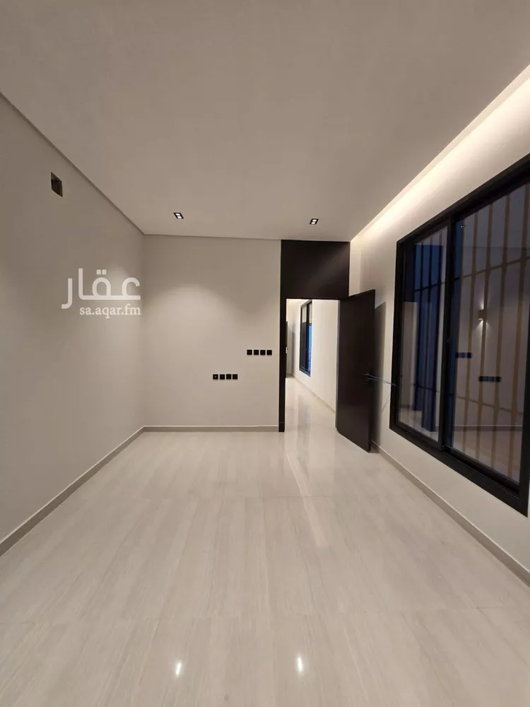 دور للبيع في شارع علي بن الحسن الخزرجي, حي عكاظ, مدينة الرياض, منطقة الرياض صورة 5