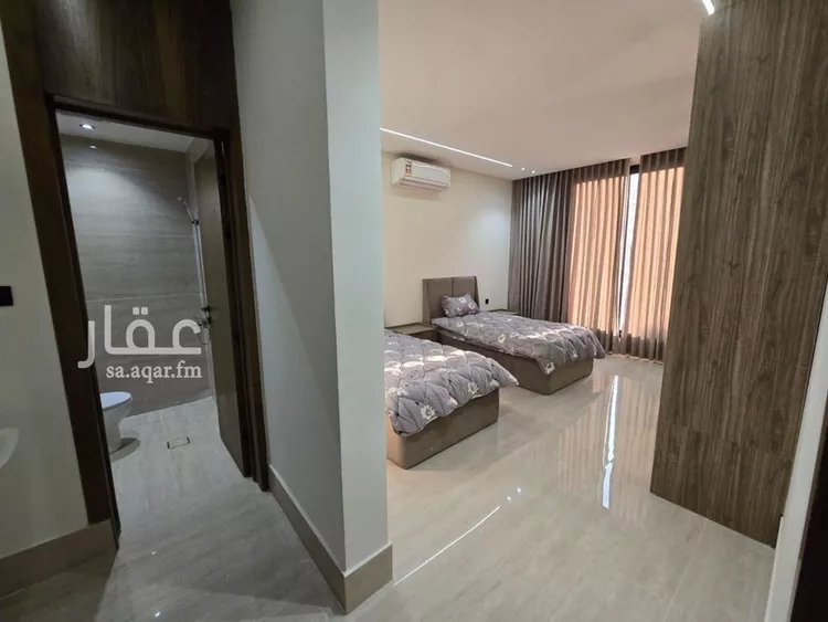 فيلا للبيع في شارع الحسن بن دينار, حي عكاظ, مدينة الرياض, منطقة الرياض 14