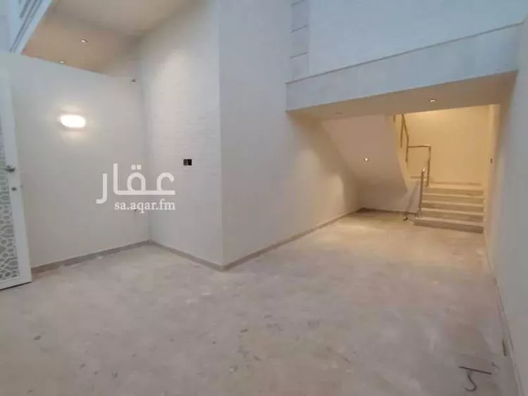 دور للبيع في شارع بعلبك, حي عكاظ, مدينة الرياض, منطقة الرياض صورة 4