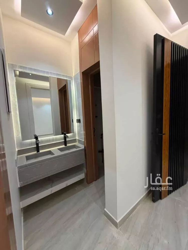 فيلا للبيع في شارع ابن خزرج, حي العريجاء الغربي, مدينة الرياض, منطقة الرياض 10