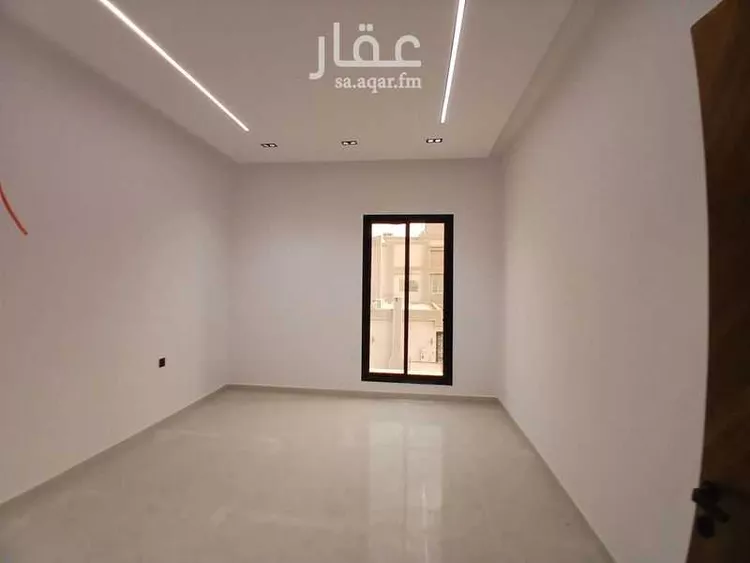فيلا للبيع في شارع ماجد بن معيد, حي طويق, مدينة الرياض, منطقة الرياض 15