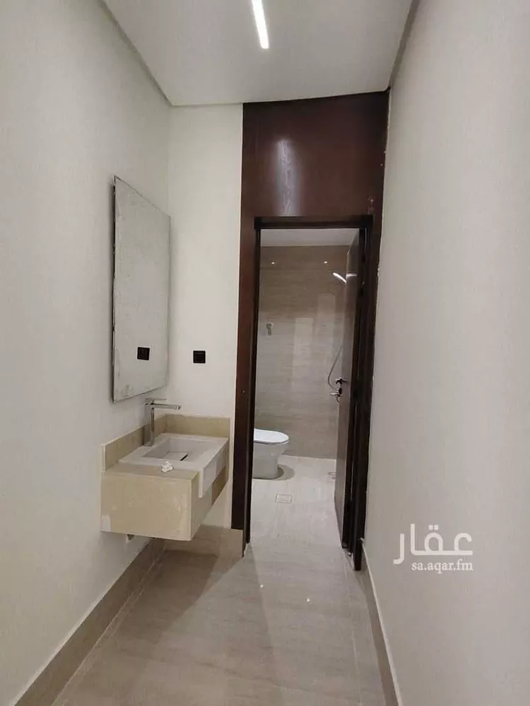 شقة للبيع في شارع عبدالرحمن الرازي, حي عكاظ, مدينة الرياض, منطقة الرياض 7