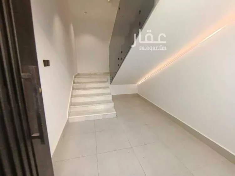 فيلا للبيع في شارع أبي عمرو الياسري, حي بدر, مدينة الرياض, منطقة الرياض صورة 4