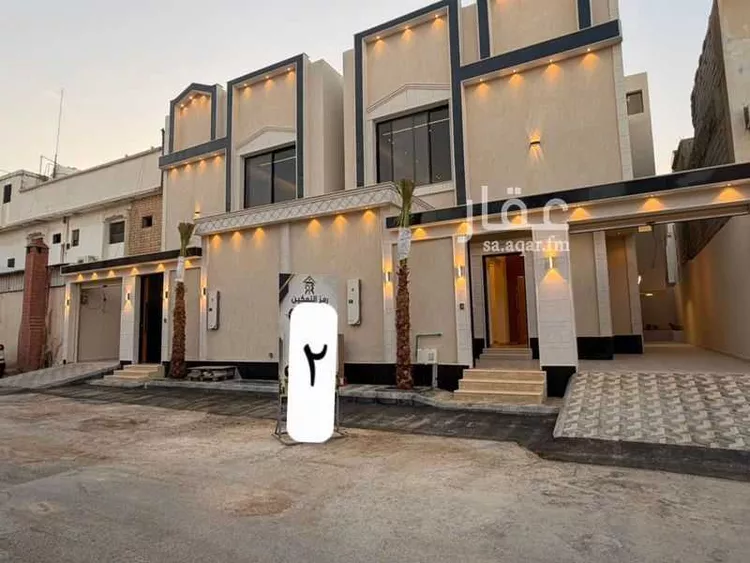 Villa for Sale in Riyadh Al Uraija Al Gharbiyah