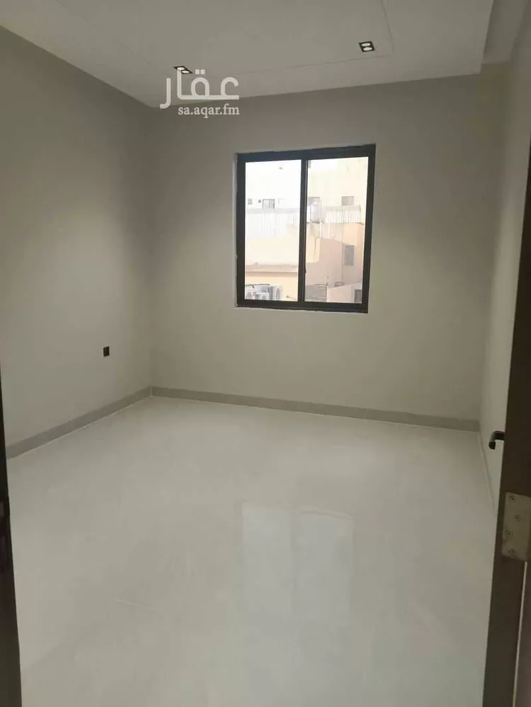 دور للبيع في شارع منصور الراشد, حي طويق, مدينة الرياض, منطقة الرياض صورة 2