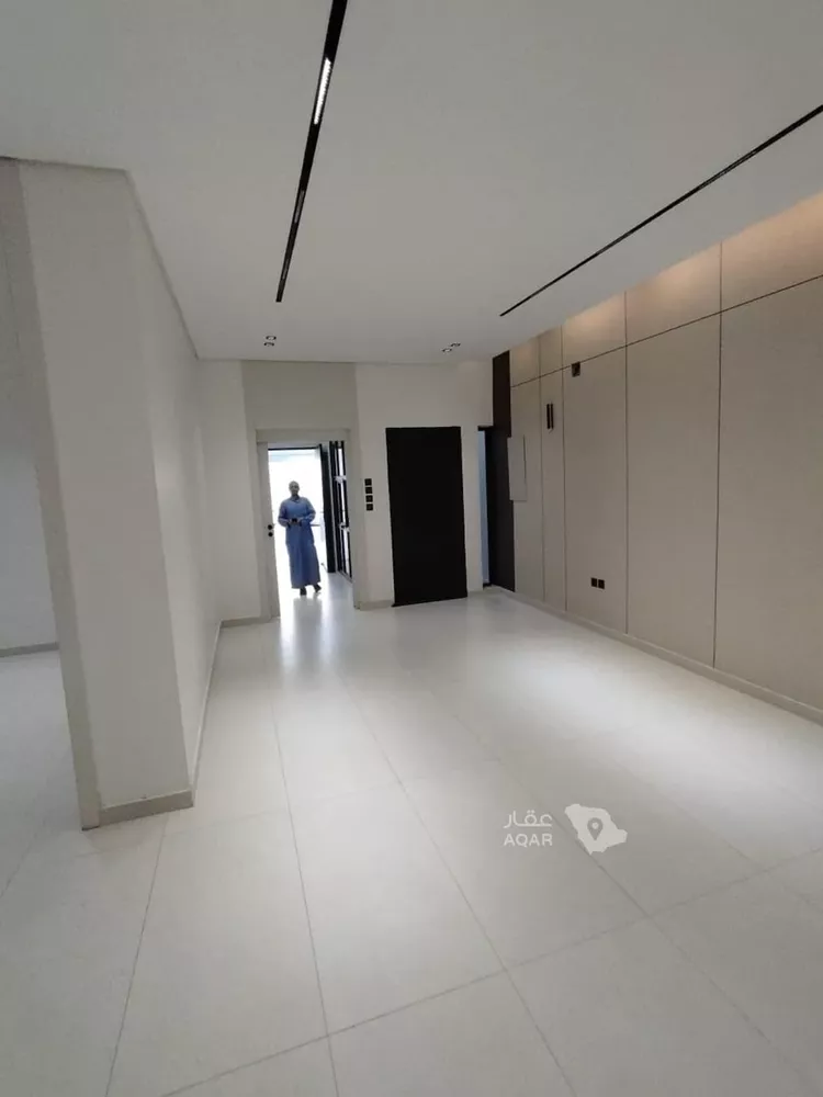 Floor for Sale in Riyadh Ad Duraihimiyah 5