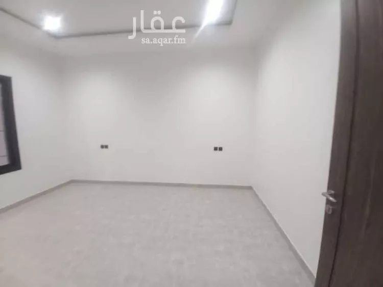 شقة للبيع في شارع العزيزيه مخطط رسن , حي طيبة, مدينة الرياض, منطقة الرياض صورة 3