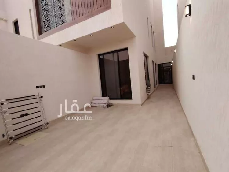 دور للبيع في شارع شعيب المدائني, حي طويق, مدينة الرياض, منطقة الرياض صورة 4