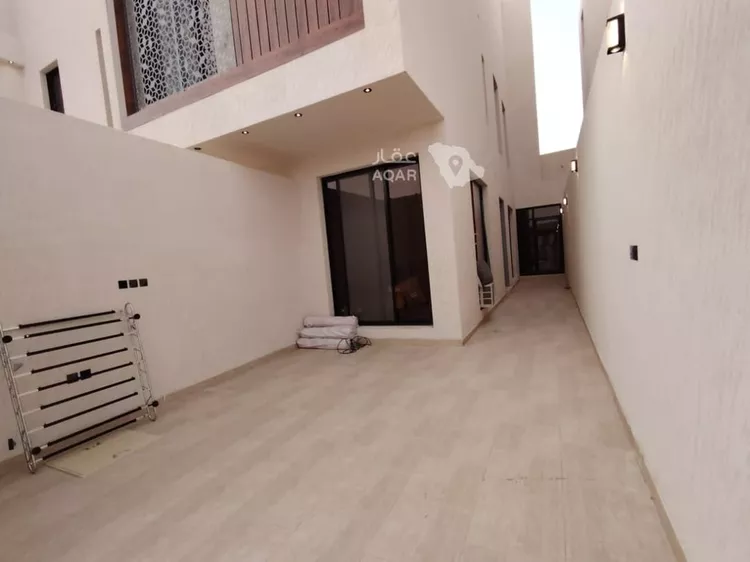 Floor for Sale in Riyadh Tuwaiq 9